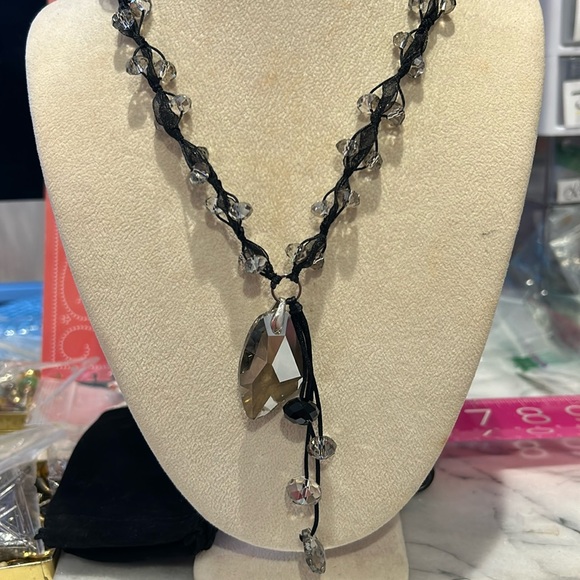 Black Diamond Crystal & Tulle Beaded Necklace-Adjustable-Boutique - Picture 5 of 11